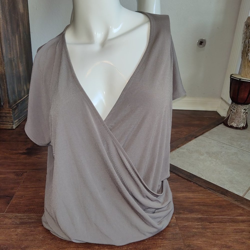 Banana Republic top Size Small.